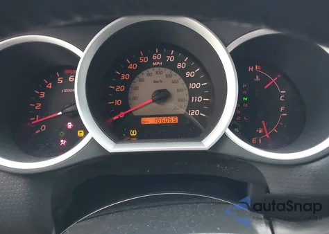 2010 Toyota Tacoma Prerunner V6 from USA, damaged, VIN 3TMJU4GN7AM101939